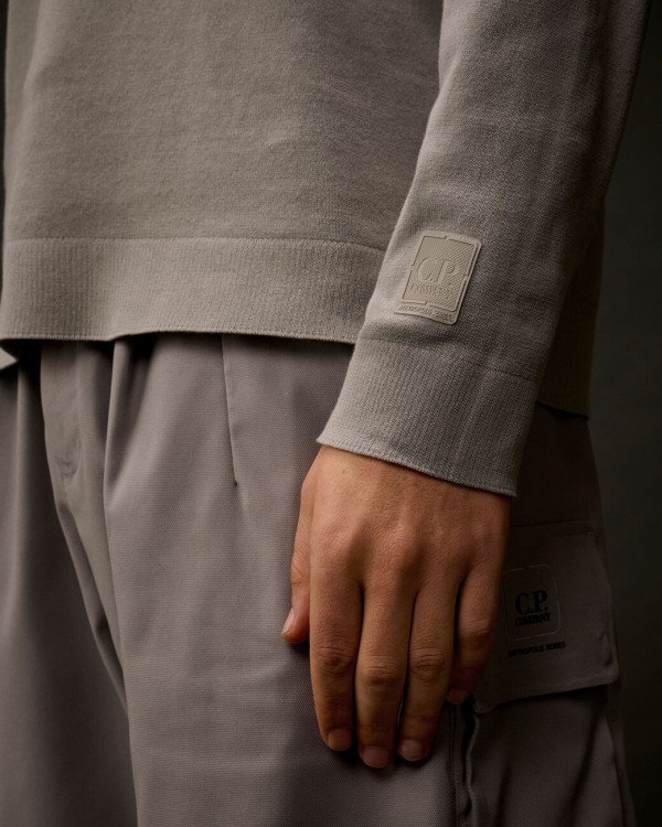 METROPOLIS SERIES COTTON STRETCH CREWNECK SWEATER 2